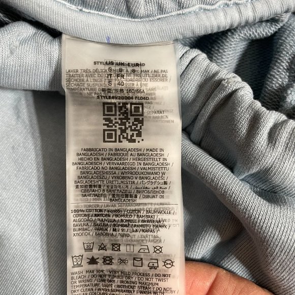 Guess Active Diane Side Logo Short Size Small 100% Cotton NWT - Picture 11 of 12